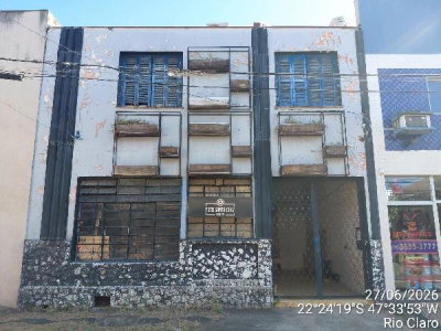 Casa com 2 Quartos e 2 Banheiros em Rio Claro/SP
