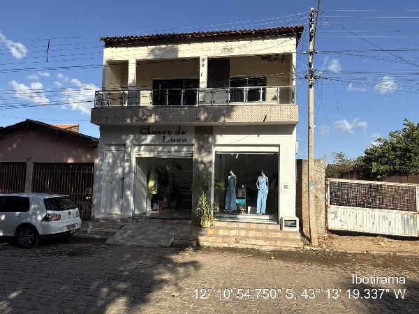 Imóvel Comercial Térreo com 138,70 m²