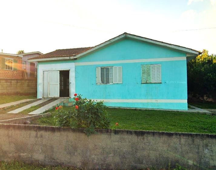 Casa com 3 quartos, 1 banheiro, 104m² construída, ocupada