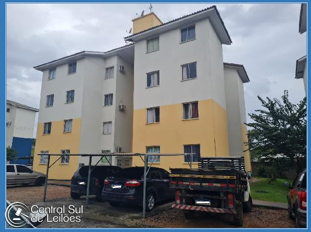 Apartamento com 1 vaga de garagem em Içara/SC