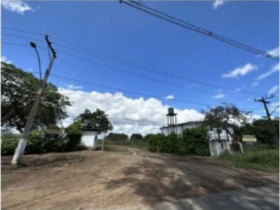 Galpão Industrial com 200m² em São Gonçalo dos Campos/BA
