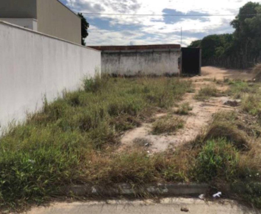 Terreno no Loteamento Vivari - 144,52 m² -