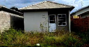 Casa em Cianorte/PR com 2 quartos e 43,85m² de área construída