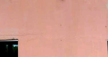 Galpão com 151,45m² em estado de abandono e reformas necessárias