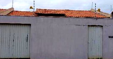 Casa aconchegante com 2 quartos e 1 banheiro, 54m² construída