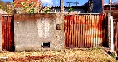 Casa com 2 quartos, 2 banheiros e 90m² área privativa