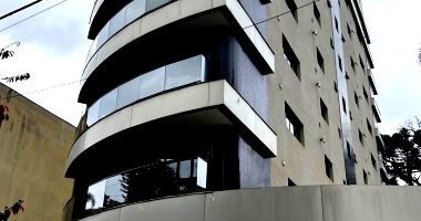 Cobertura Desocupada em Curitiba no Batel