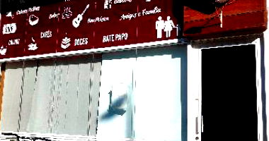 Loja com 160m², 2 cozinhas e 2 vagas no Recreio dos Bandeirantes