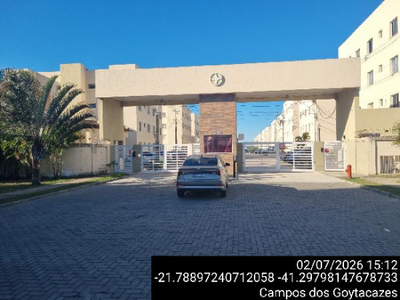 Apartamento com 2 Quartos e 1 Vaga em Campos dos Goytacazes