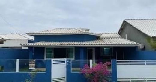 Casa 132m², 3 quartos, piscina e 1 vaga, ocupada