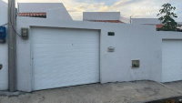 Casa com 2 quartos, 1 banheiro e 1 vaga de garagem