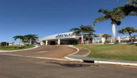 Casa com 4 quartos, 552 m², ocupada, em condomínio com piscina
