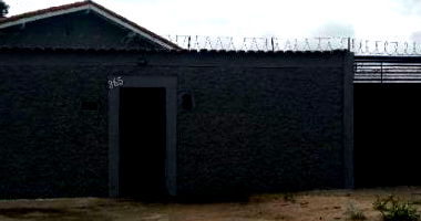 Casa com 3 quartos em Lorena - SP