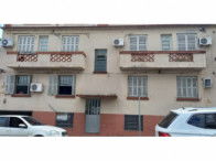 Apartamento 02 com 160,35m², 14 peças, 1º pavimento, ocupado
