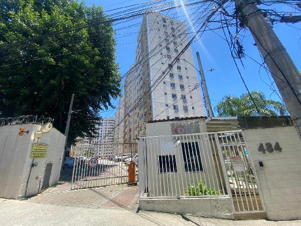 Apartamento com 48m² e 1 vaga em Rocha Miranda, Rio de Janeiro