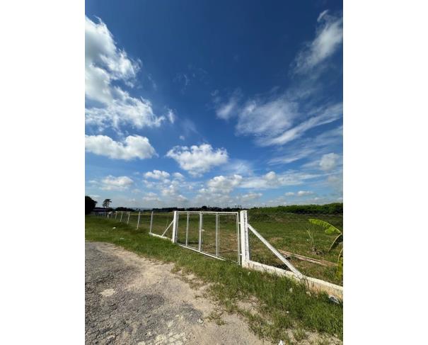Terreno comercial com 126.068 m² em Itangua
