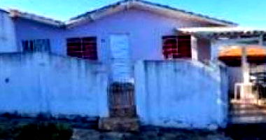 Casa padrão 1 quarto 1 banheiro 24,82 m² construída, ocupada