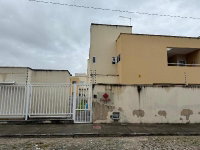 Apartamento com 2 quartos em Caucaia/CE