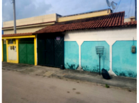 Casa e Edícula em Terreno Amplo - Itaboraí/RJ