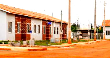 Casa 4 com 142m² privativos, 213m² total, ocupada