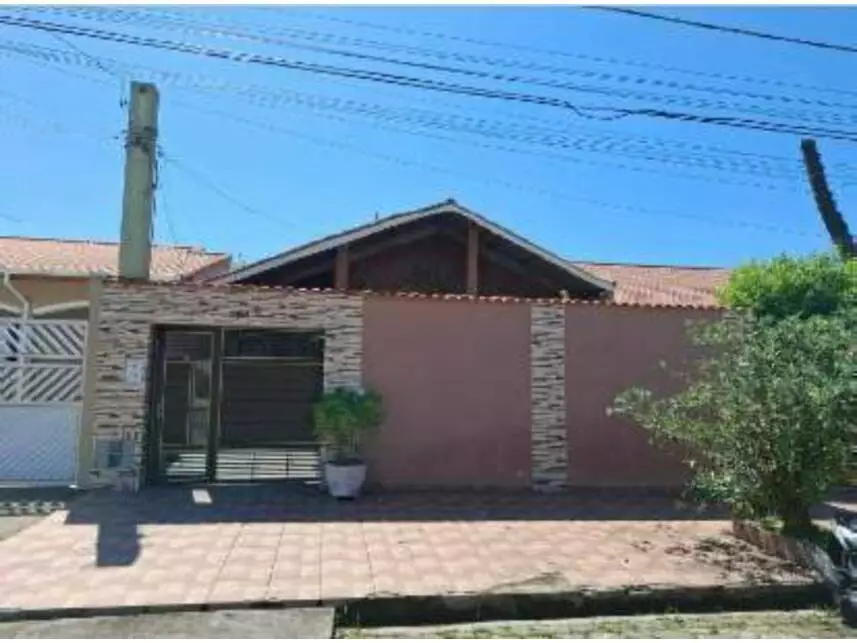 Casa em Leilão com 155m² Construída em Peruíbe/SP