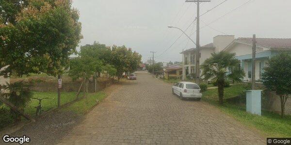 Casa de Alvenaria em Área de 4.323,75m² em Doutor Ricardo/RS