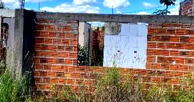 Casa em Formosa do Oeste - 47.79m²