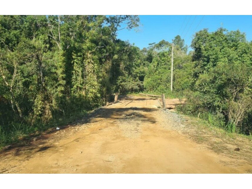 Terreno em Leilão - 11.300m² em Juquitiba/SP