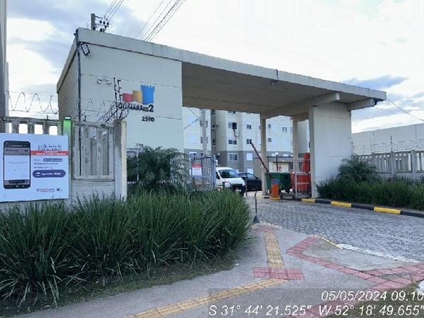 Apartamento 2 quartos, 1 banheiro, 1 vaga, 93m² total, desocupado