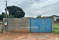 Casa com 2 quartos e 1 banheiro, área construída de 61.87 m², ocupada