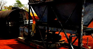 USINA DE ASFALTO COMPLETA com 2 tanques para emulsão e 3 motores misturadores