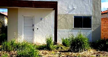 Casa com 2 quartos, 1 vaga e 52,32 m²
