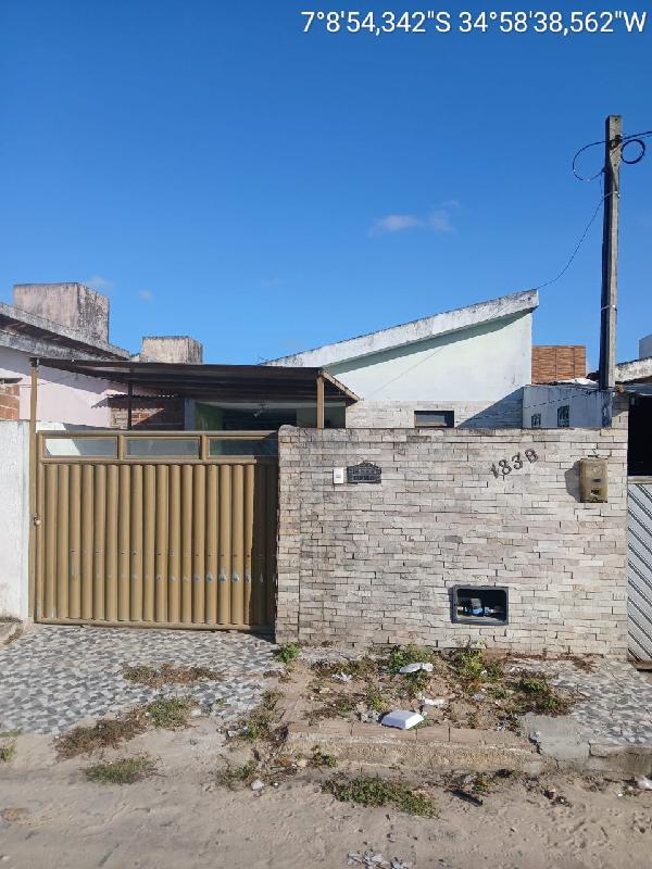 Casa com 2 quartos em Santa Rita/PB