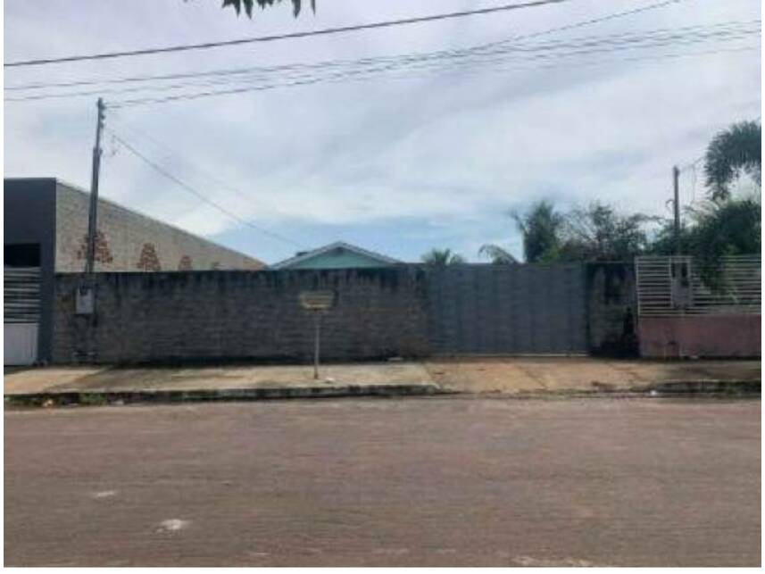 Casa em leilão com 139m² construída em Querência/MT