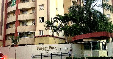 Apartamento com 3 Quartos e 1 Vaga em Londrina