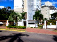 Apartamento com 3 quartos em Porto Alegre