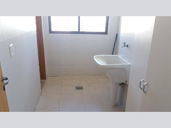 Apartamento com 1 vaga de garagem, 133,33 m²