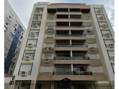 Box de garagem com 16,24 m²