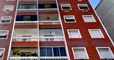 Apartamento 95 m² com 2 dormitórios e terraço na Praia do Gonzaguinha