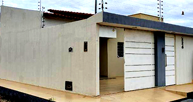 Casa espaçosa com 1 vaga, 122m² construída e ocupada