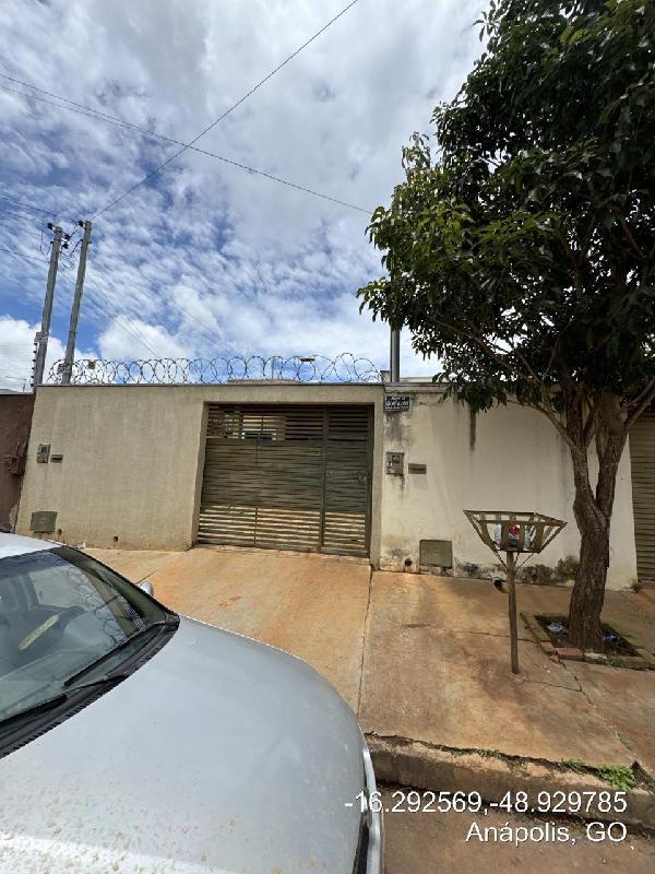 Casa com 91,9m², 1 vaga, em excelente estado