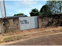 Direitos possessórios sobre casa com 50m² em terreno de 384m²