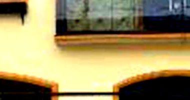 Casa padrão com 3 quartos, 2 banheiros, 1 vaga, desocupada