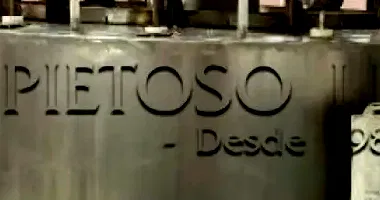 Envasadora de Bombonas Plásticas de 20L com 12 bicos