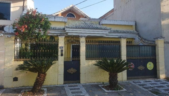 Apartamento 216 m² com 2 Quartos e 4 Banheiros -