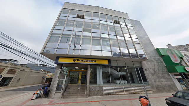 Prédio Comercial com 4 pavimentos, locado ao Banco do Brasil