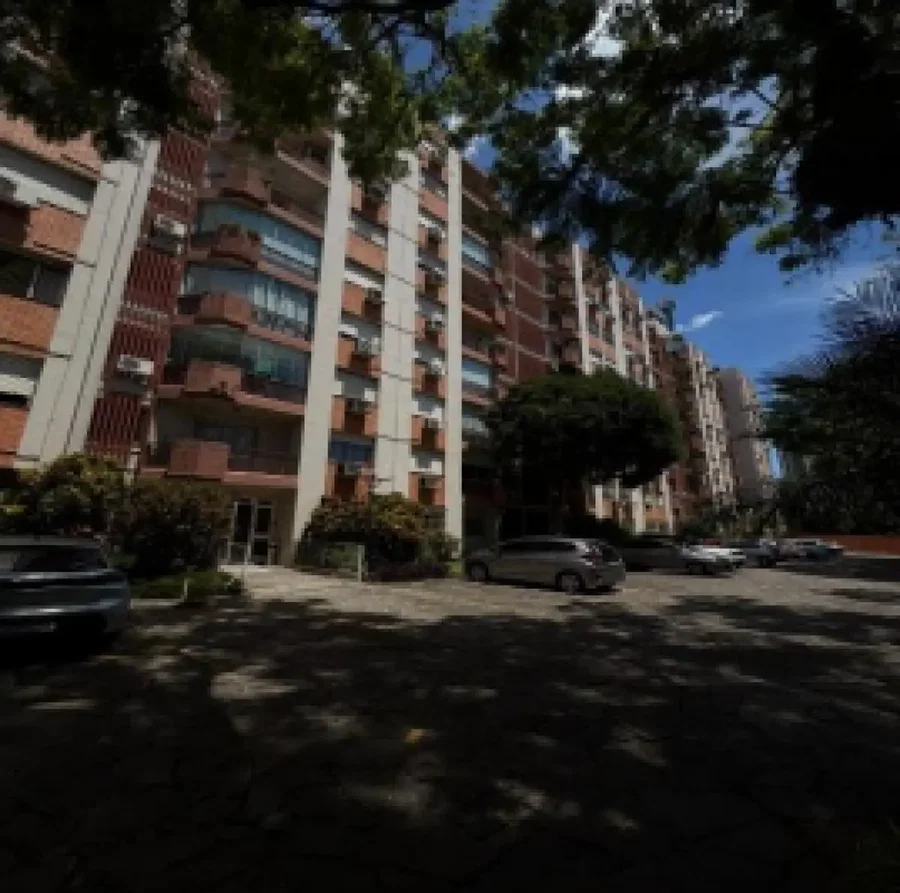 Box de Estacionamento com 12m²
