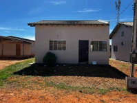 Casa aconchegante com 51m² construída, desocupada e pronta para uso