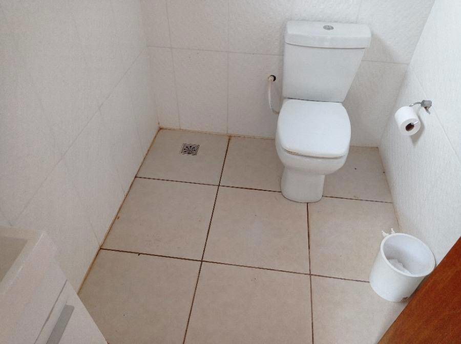Casa com 3 quartos, 2 banheiros, 135m² construída, ocupada