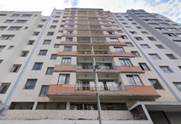 Apartamento com 1.200 m² de terreno